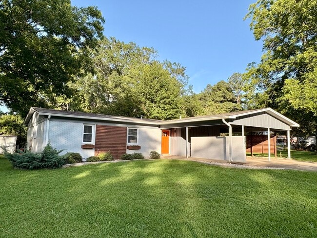 property at 602 Bellevue St