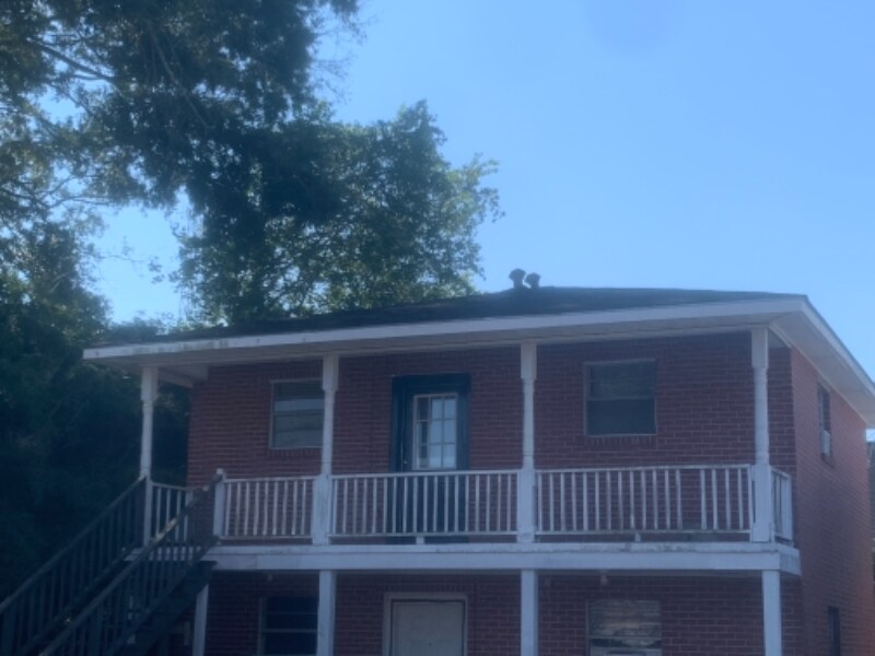 132 N Hummel St in Denham Springs, LA - Building Photo