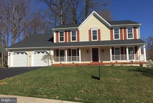 8633 Oak Chase Cir