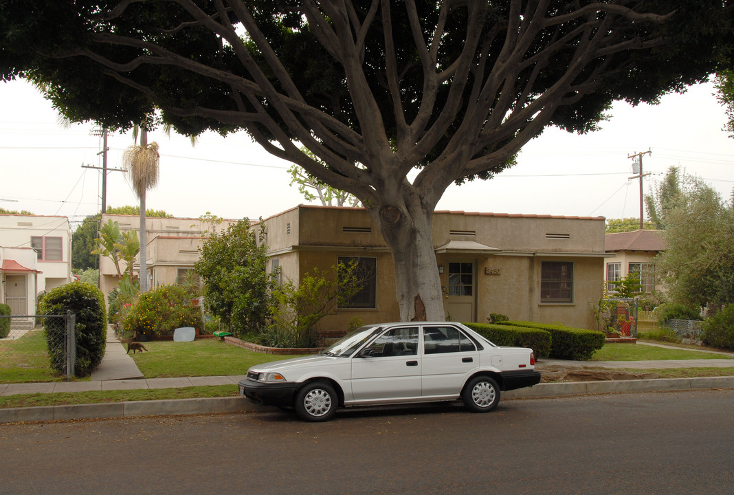 2450 Oak St. in Santa Monica, CA - Foto de edificio