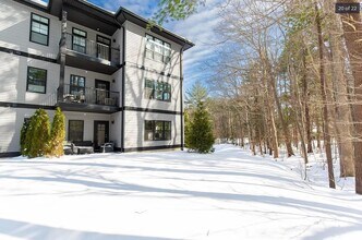 2075 Lafayette Rd, Unit B16 in Portsmouth, NH - Building Photo - Building Photo