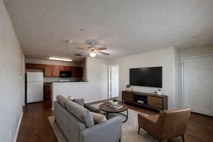 1126 Ave A in Denton, TX - Building Photo