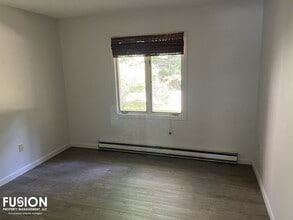 8 Cedar Glen N in South Burlington, VT - Building Photo - Building Photo