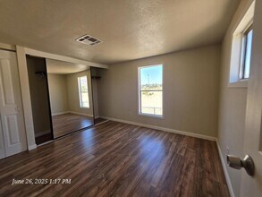 3635 Bowie Rd in Golden Valley, AZ - Building Photo - Building Photo