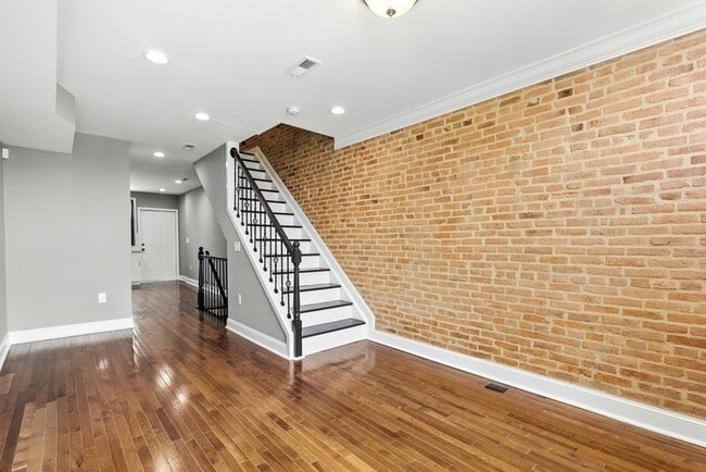 2220 Henneman Ave in Baltimore, MD - Building Photo - Building Photo