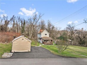 152 New York St in Pittsburgh, PA - Building Photo - Building Photo