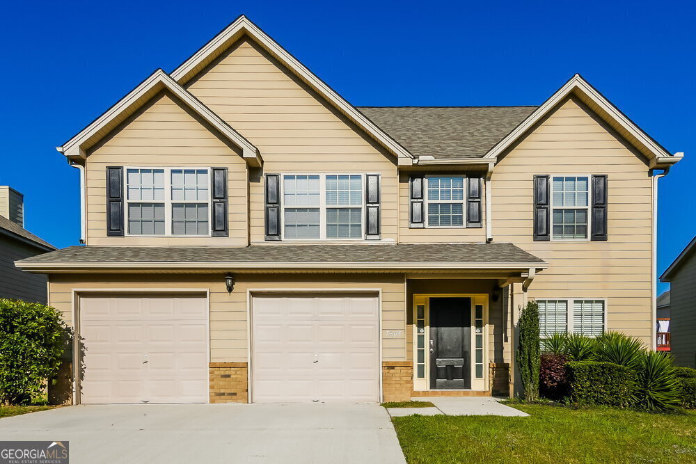 7805 Bell Tower Ln in Fairburn, GA - Building Photo