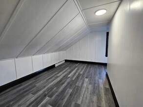 913 O Brien St in Pittsburgh, PA - Building Photo - Building Photo