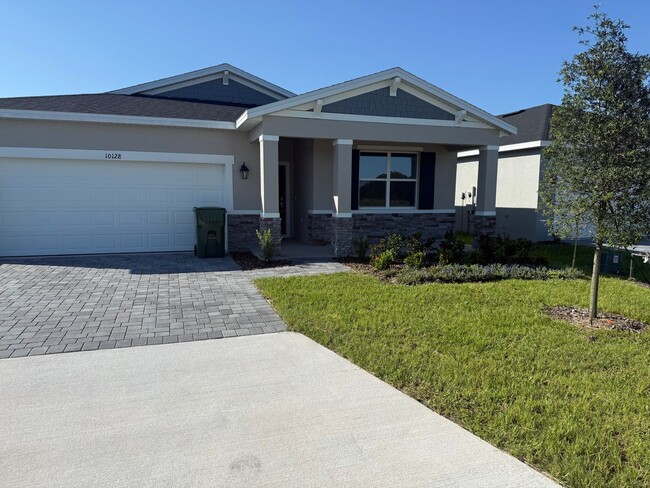 property at 10128 Huntingnet Way