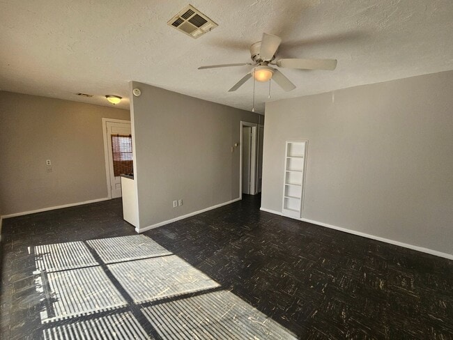 607 Hoover St in Norman, OK - Building Photo - Building Photo