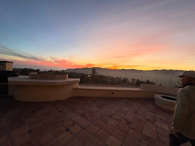 16656 Cll Arbolada in Los Angeles, CA - Building Photo - Building Photo