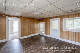 3831 Upton Ave in Toledo, OH - Building Photo - Building Photo
