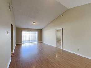 137 Alameda Dr in Kissimmee, FL - Building Photo - Building Photo