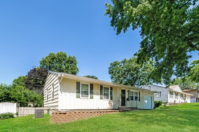 4722 Overton Ave in Kansas City, MO - Building Photo - Building Photo