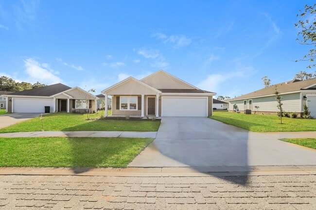 property at 560 Riverwalk Cir