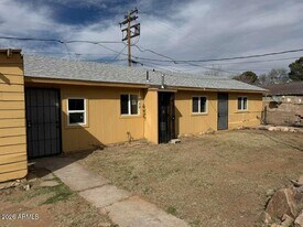 1258 E 15th St in Douglas, AZ - Building Photo