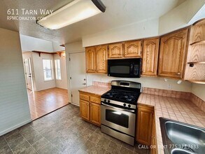 611 Tarn Way in Reno, NV - Building Photo - Building Photo