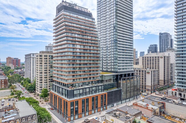 Teahouse Condominiums in Toronto, ON - Building Photo - Building Photo