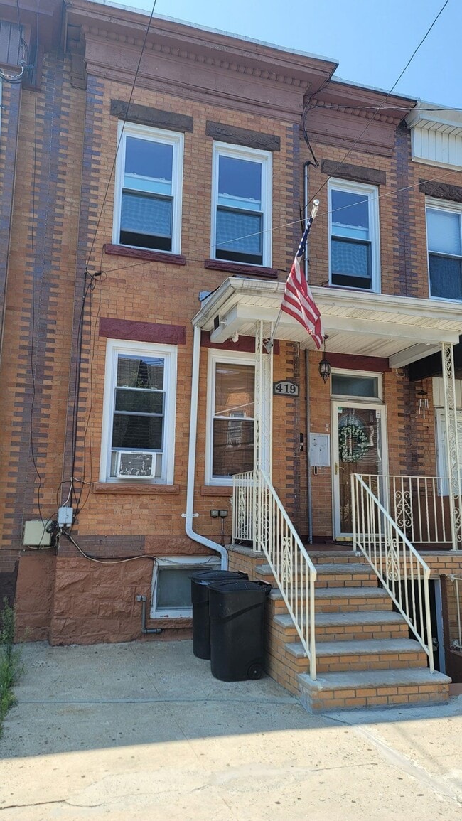 property at 419 57th St