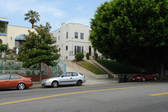 317 S Commonwealth Ave in Los Angeles, CA - Building Photo - Building Photo