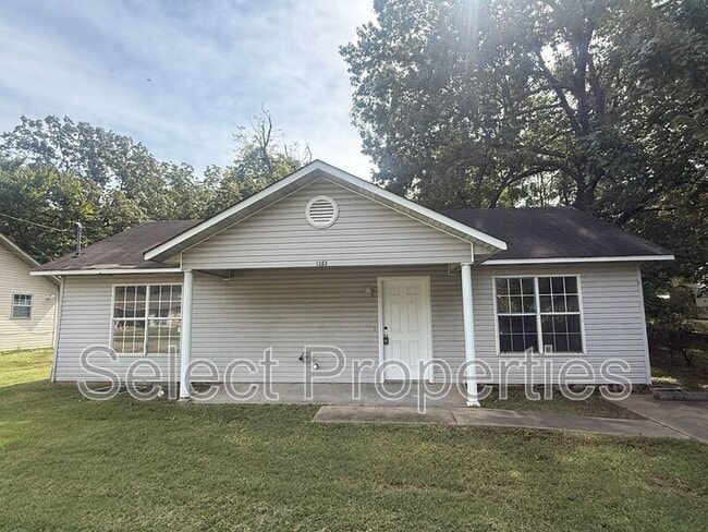 property at 1303 Dana Debbie St