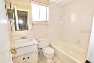 12240 Eastcove Dr in Orlando, FL - Building Photo - Building Photo