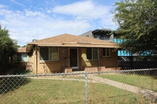 819821-821 Dexter St in Denver, CO - Building Photo