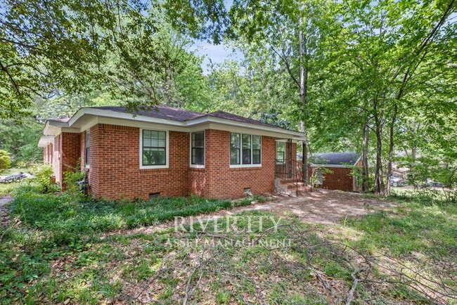 4051 Auburn Rd in Memphis, TN - Building Photo - Building Photo