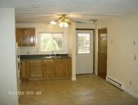 Stafford Heights Apartments in Charlton, MA - Foto de edificio - Interior Photo