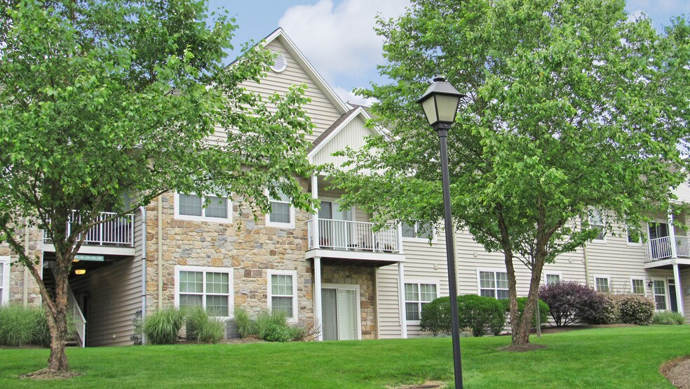Orchard Crest Apartments Mechanicsburg, PA Apartments For Rent