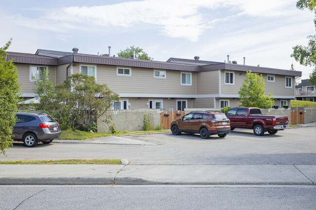 Whippletree West Housing Coop in Calgary, AB - Building Photo - Building Photo