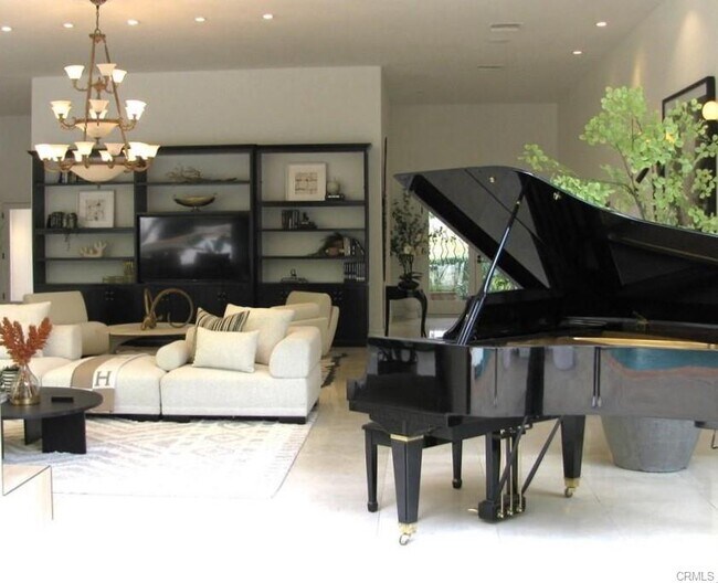 16815 Bajio Rd in Los Angeles, CA - Building Photo - Building Photo