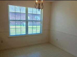 303 Camden Ct in Hinesville, GA - Building Photo - Building Photo