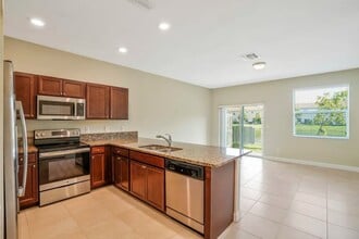 5317 Ellery Terrace in West Palm Beach, FL - Building Photo - Building Photo