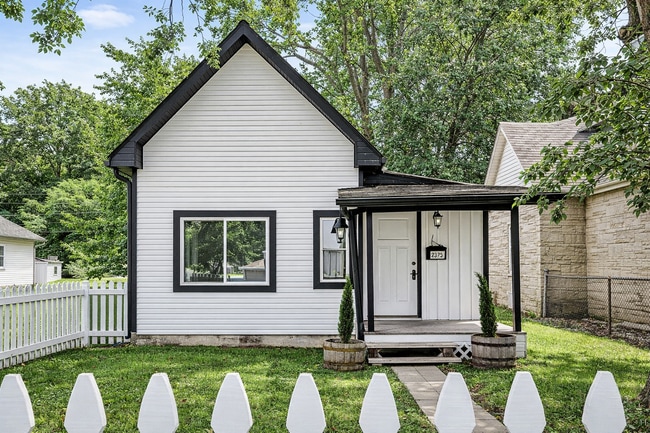 property at 237 S Keystone Ave