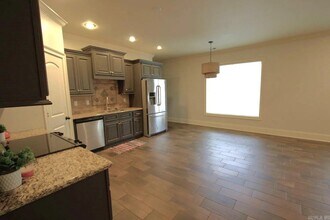 3460 Village Meadow Dr in Jonesboro, AR - Building Photo - Building Photo
