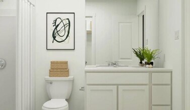 206 Kings Row Ln in Jarrell, TX - Building Photo - Building Photo