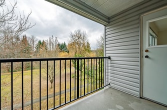 501 Sixth St in Nanaimo, BC - Building Photo - Building Photo