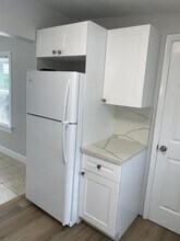 801 Dobbins St in West Palm Beach, FL - Building Photo - Building Photo