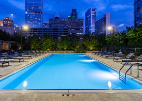 333 W Hubbard St, Unit 628 in Chicago, IL - Building Photo