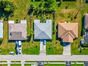 1252 SE 8th St in Cape Coral, FL - Building Photo - Building Photo