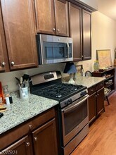107 Birch Ct in Hanover, NJ - Building Photo - Building Photo