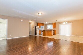 15434 Mill Valley Dr in Athens, AL - Building Photo - Building Photo