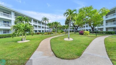 2455 NE 51st St in Fort Lauderdale, FL - Building Photo - Building Photo