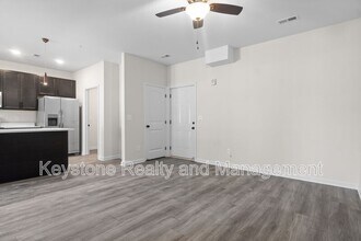 306-B-306 E Johnson Cir in Clarksville, TN - Building Photo - Building Photo