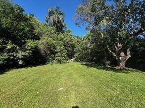 4548 SW 33rd Ave in Fort Lauderdale, FL - Building Photo - Building Photo