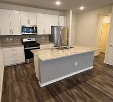 11687 W 45th Pl in Wheat Ridge, CO - Building Photo