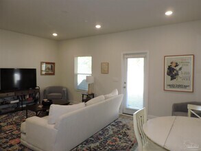7170 Village Ln in Pensacola, FL - Building Photo - Building Photo