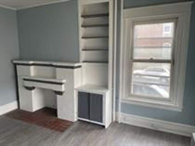 property at 202 S Madison St