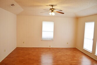 810 Mirabell Ct in Arlington, TX - Building Photo - Building Photo